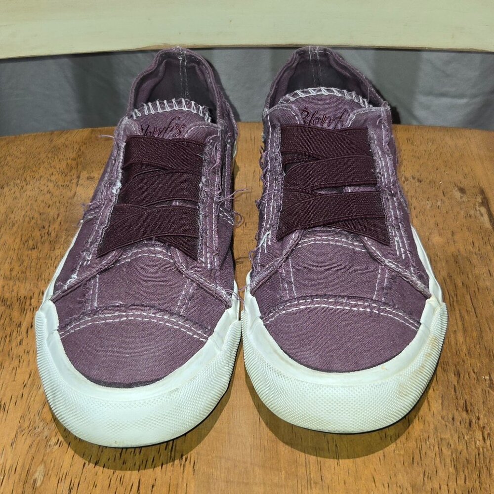 WOMENS SIZE 7 BLOWFISH MALIBU MARLEY SLIP-ON SHOE